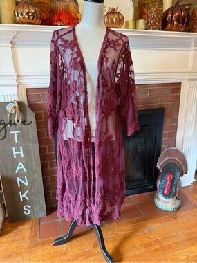 Lane Bryant Burgundy Floral Lace Sheer Duster